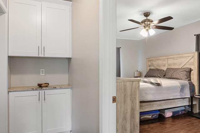 418 Winfrey Dr, Murfreesboro, TN 37130 - bedroom featuring dark wood finished floors and a ceiling fan