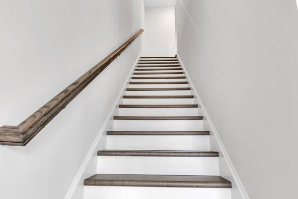 203 Charleston Ave, Pleasant View, TN 37146 - view of stairs