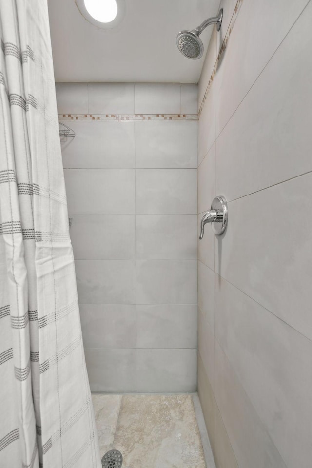 305 Myers Ter, Carthage, TN 37030 - full bath with a tile shower
