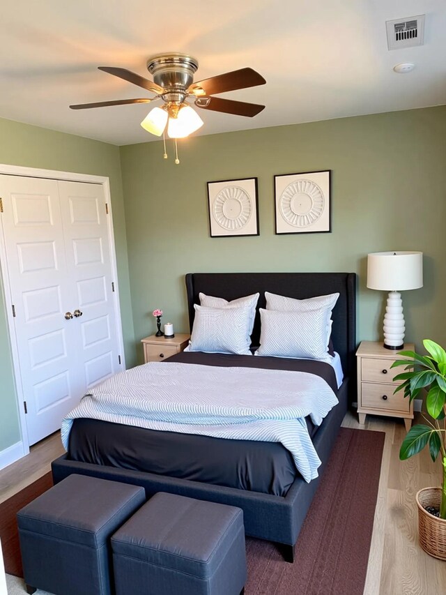1808 Luke Ct, Columbia, TN 38401 - bedroom with wood finished floors, a ceiling fan, and a closet