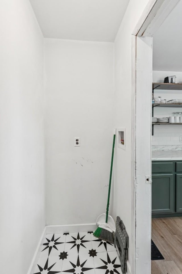 3721 Wharton Dr, Nashville, TN 37211 - laundry area with light floors and washer hookup
