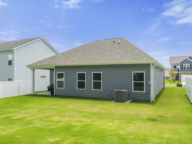 345 Winston Way, Gallatin, TN 37066 - back of house with a shingled roof
