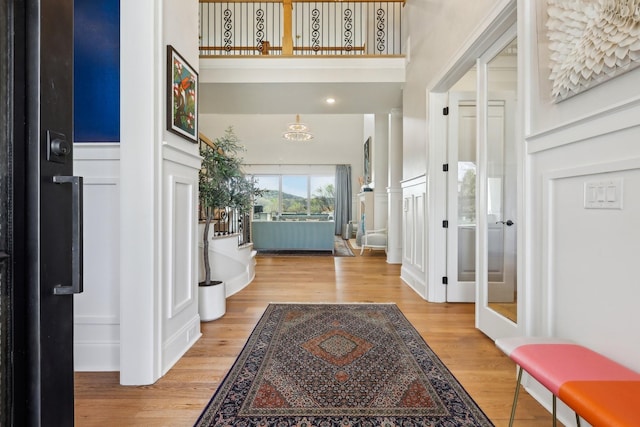 6004 Lookaway Cir, Franklin, TN 37067 - foyer with wood finished floors and a towering ceiling