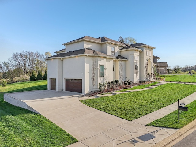 6004 Lookaway Cir, Franklin, TN 37067 - view of front facade featuring stucco siding, a front yard, and driveway