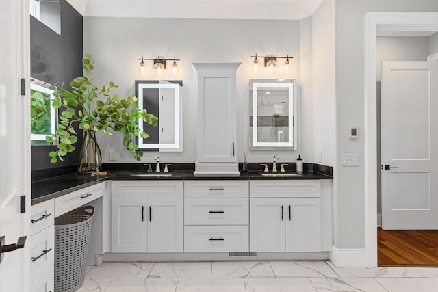 541 Lakeview Cir, Mount Juliet, TN 37122 - bathroom featuring marble finish flooring and double vanity