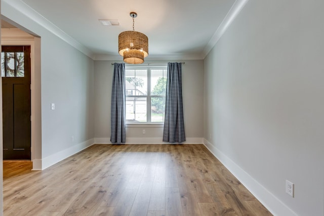 2110 Lequire Ln, Spring Hill, TN 37174 - unfurnished room with wood finished floors and ornamental molding