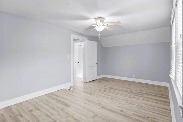 119 N Forrest Ave, Camden, TN 38320 - bonus room featuring ceiling fan, light wood-style flooring, and lofted ceiling