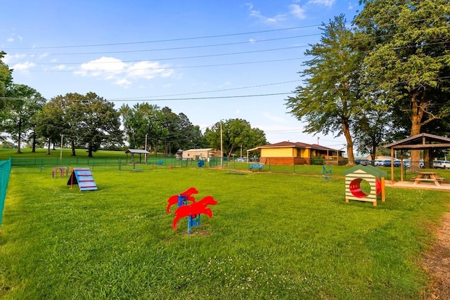 119 N Forrest Ave, Camden, TN 38320 - view of home's community featuring a dog friendly area