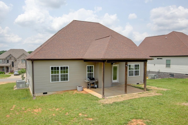 1331 Juniper Pass, Clarksville, TN 37043 - back of property with crawl space, a patio, and a yard