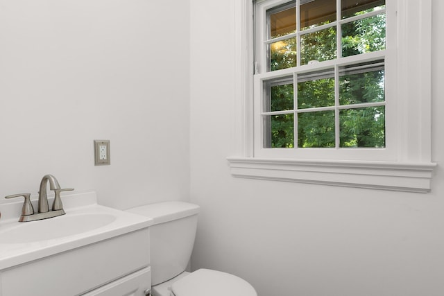 2411 Woolson Rd, Chattanooga, TN 37406 - bathroom featuring healthy amount of natural light and vanity