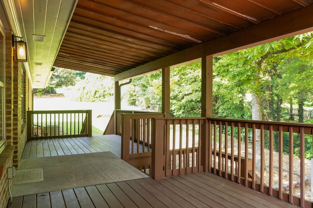 2411 Woolson Rd, Chattanooga, TN 37406 - view of deck