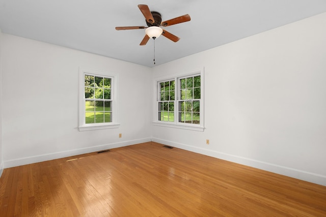 2411 Woolson Rd, Chattanooga, TN 37406 - empty room with light wood-style floors and a ceiling fan