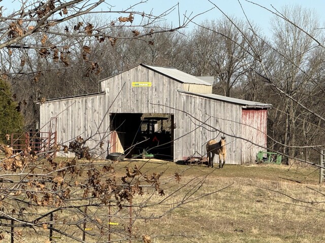 3330 Booker Farm Rd, Mount Pleasant, TN 38474 - view of barn