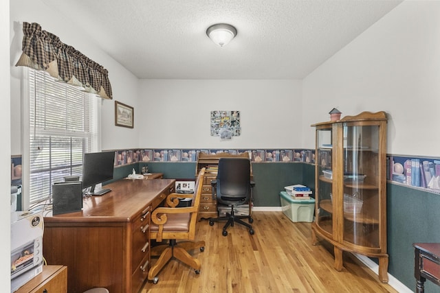 3330 Booker Farm Rd, Mount Pleasant, TN 38474 - home office with wood finished floors and a textured ceiling