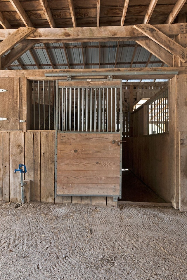 189 Cross Creek Dr, Manchester, TN 37355 - view of stable