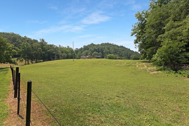 189 Cross Creek Dr, Manchester, TN 37355 - view of yard featuring a rural view and a forest view