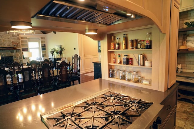 450 Lowe Branch Rd, Centerville, TN 37033 - bar with range hood, arched walkways, built in shelves, and a fireplace
