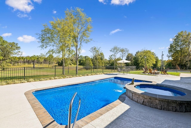 1249 Wilson School Rd, Chapel Hill, TN 37034 - view of pool featuring an in-ground hot tub, a patio, and view of scattered trees