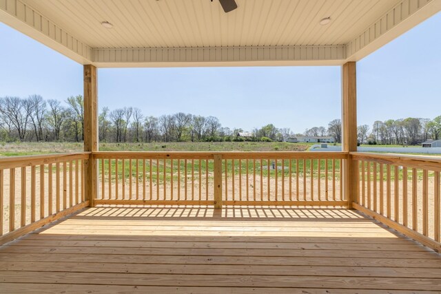 1189 Goose Dr, Springfield, TN 37172 - view of wooden deck