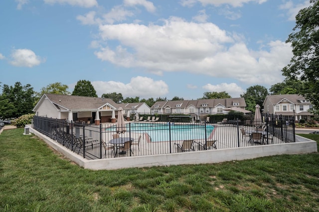 482 Flintlock Ct, Nashville, TN 37217 - community pool with a patio and a residential view
