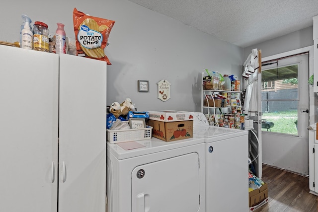 460 E Georgia Ave, Whitwell, TN 37397 - laundry area featuring separate washer and dryer, wood finished floors, and a textured ceiling