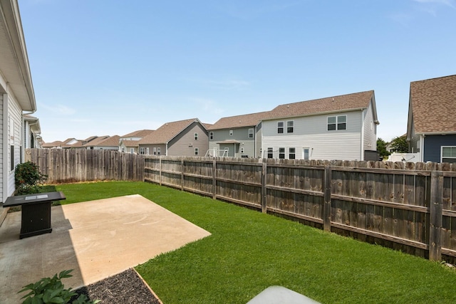 2122 Oak Dr, Murfreesboro, TN 37128 - fenced backyard with a patio area and a residential view