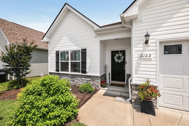 2122 Oak Dr, Murfreesboro, TN 37128 - view of exterior entry with stone siding