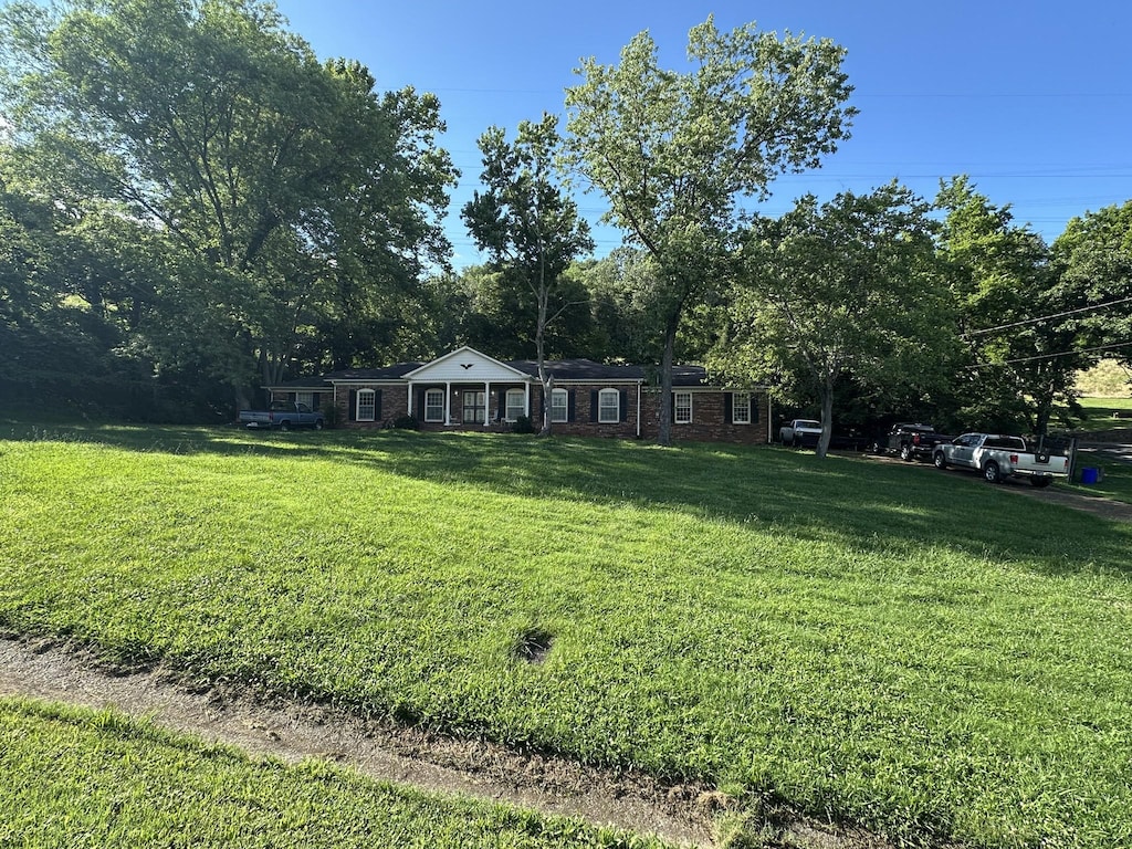 836 Forest Hills Dr, Nashville, TN 37220 - photo 2