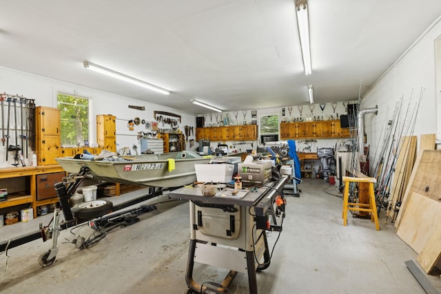 7180 Elrod Rd, Fairview, TN 37062 - garage with a workshop area