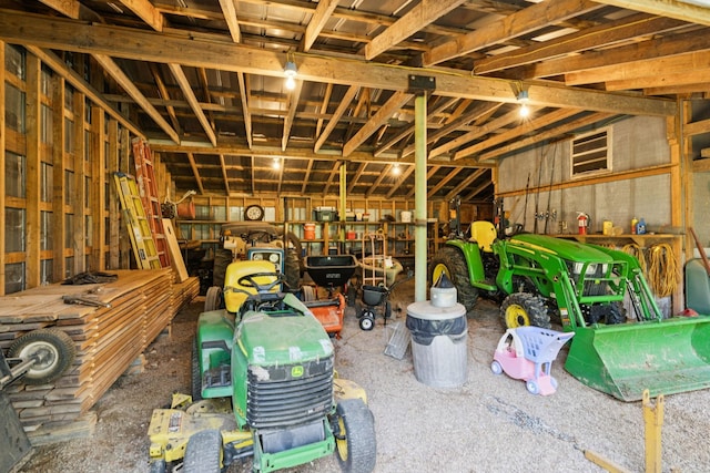 7180 Elrod Rd, Fairview, TN 37062 - view of garage