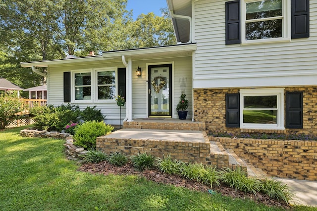 7180 Elrod Rd, Fairview, TN 37062 - property entrance with a lawn