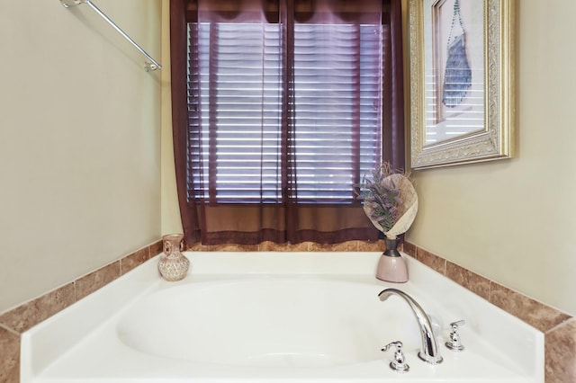 2725 Amber Crest Ct, Antioch, TN 37013 - bathroom with a garden tub