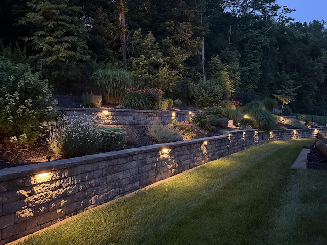 800 Singleton Ln, Brentwood, TN 37027 - view of yard featuring a forest view