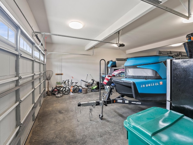 71 Windjammer Ct, Winchester, TN 37398 - garage with a garage door opener