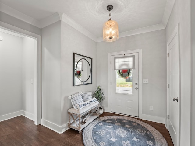 71 Windjammer Ct, Winchester, TN 37398 - foyer entrance featuring baseboards and dark wood-style flooring