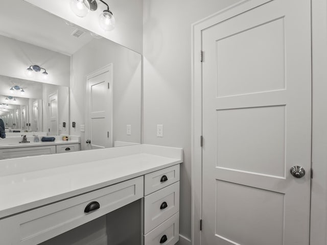 71 Windjammer Ct, Winchester, TN 37398 - bathroom with vanity