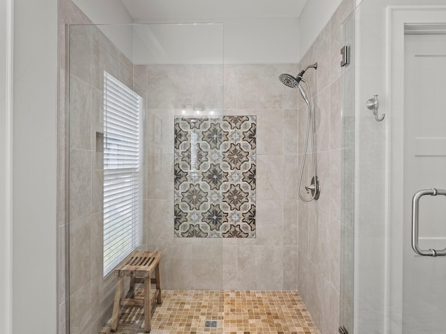 71 Windjammer Ct, Winchester, TN 37398 - full bathroom with a stall shower
