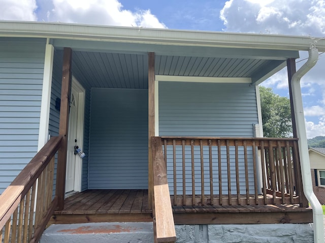 218 Ward Ave E, Carthage, TN 37030 - view of wooden porch