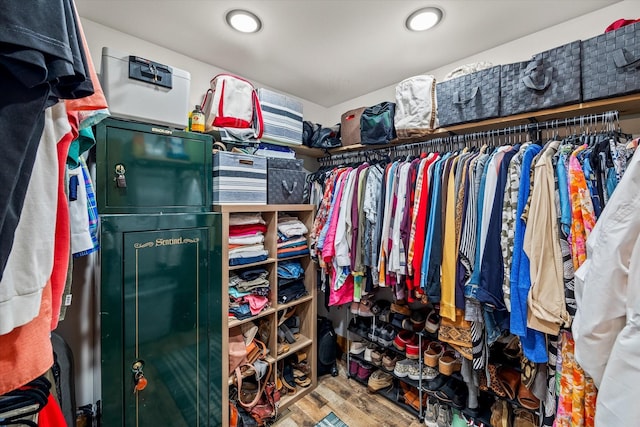 634 Cowboy Way, Jamestown, TN 38556 - walk in closet featuring wood finished floors