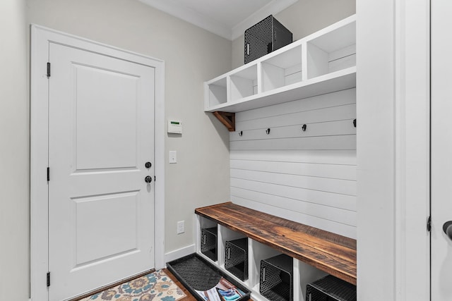 730 Fontwell Ln, Franklin, TN 37064 - mudroom featuring baseboards