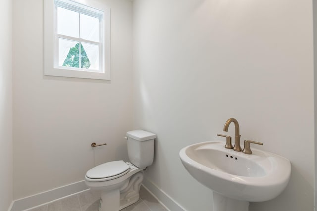 6574 Cabot Dr, Nashville, TN 37209 - photo 11