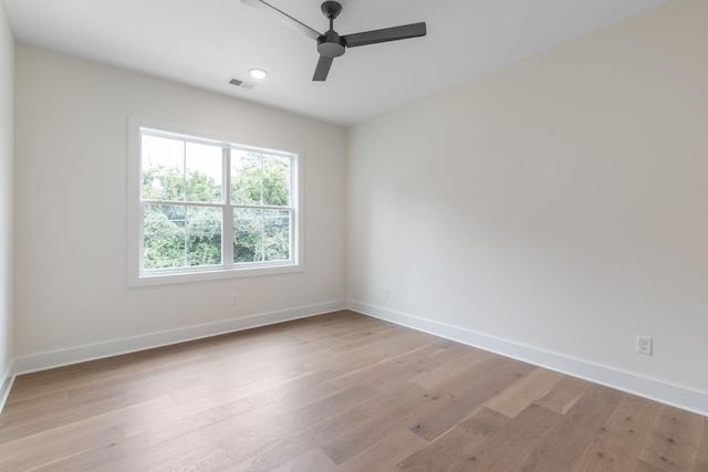 6574 Cabot Dr, Nashville, TN 37209 - photo 13