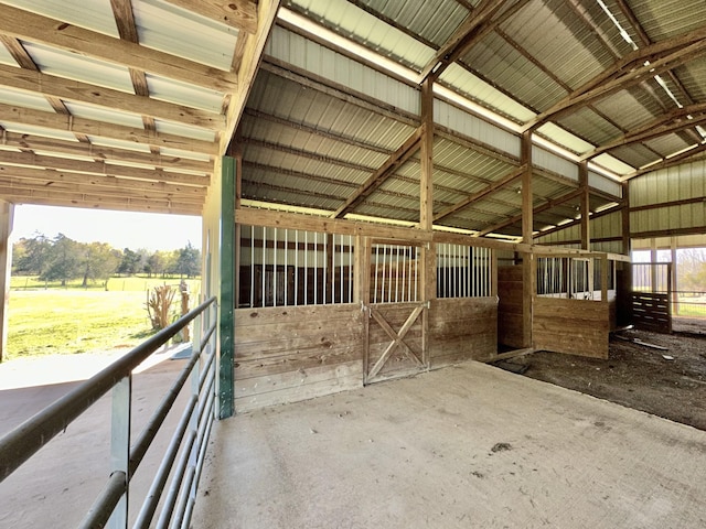 1759 Ardmore Hwy, Taft, TN 38488 - view of stable