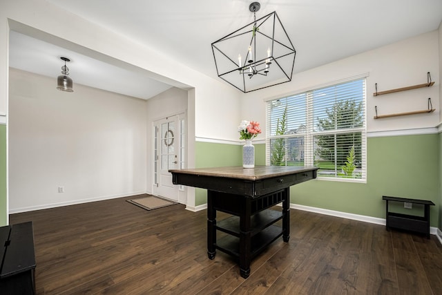 810 Corlew St, Murfreesboro, TN 37130 - dining space featuring wood finished floors and a chandelier