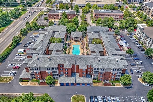 307 Seven Springs Way Unit 103, Brentwood, TN 37027 - bird's eye view of a pool area