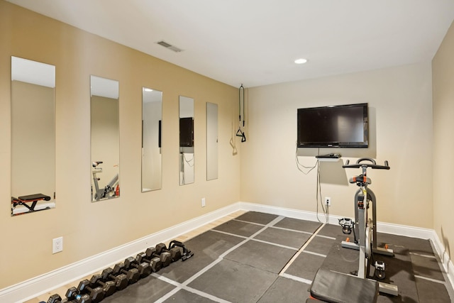 216 Bramerton Ct, Franklin, TN 37069 - workout room with baseboards and recessed lighting
