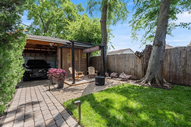 1708A 7th Ave N, Nashville, TN 37208 - view of yard featuring a carport