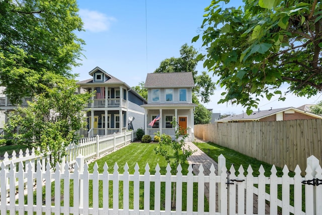 1708A 7th Ave N, Nashville, TN 37208 - view of front facade with a porch and a fenced front yard