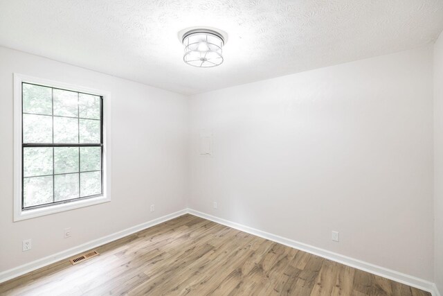1012 Hollis Ln, White House, TN 37188 - photo 22