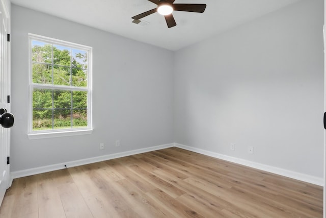 2717 Cayuga Dr, Murfreesboro, TN 37130 - unfurnished room with ceiling fan, light wood-type flooring, and healthy amount of natural light